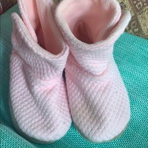 Old Navy Booty Slippers Sz 7/8